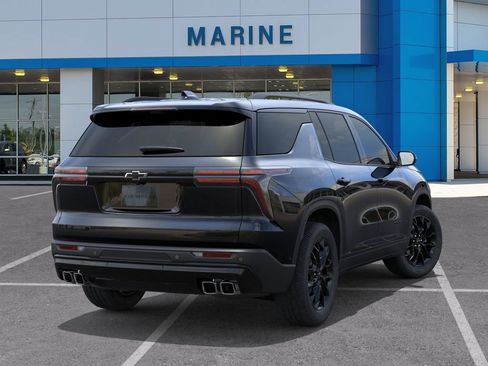 New 2026 Chevrolet Traverse LT w/ Midnight/Sport Edition FWD image 4