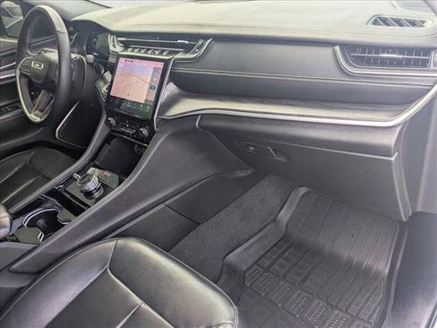 Used 2021 Jeep Grand Cherokee L Limited image 21