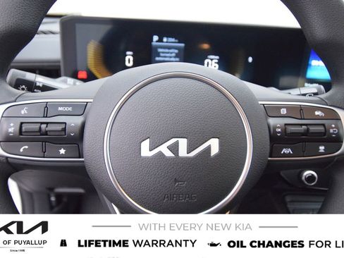 New 2026 Kia K5 LXS image 26