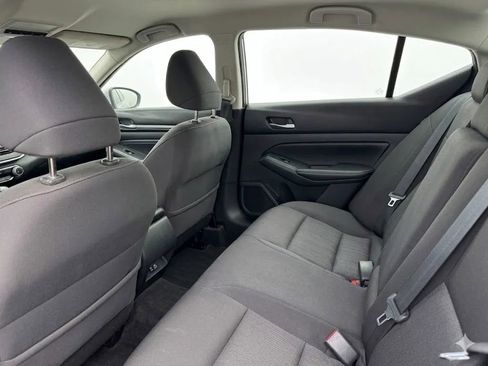 Used 2020 Nissan Altima 2.5 S image 4