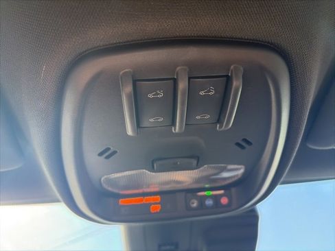 Used 2025 Buick Envista Sport Touring w/ Convenience I Package image 24