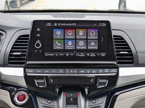 Certified 2025 Honda Odyssey Touring image 18