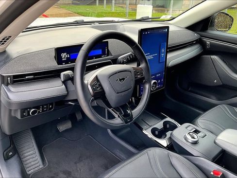 Used 2024 Ford Mustang Mach-E Premium AWD/4WD image 16