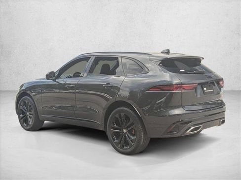 Used 2026 Jaguar F-PACE R-Dynamic S image 8