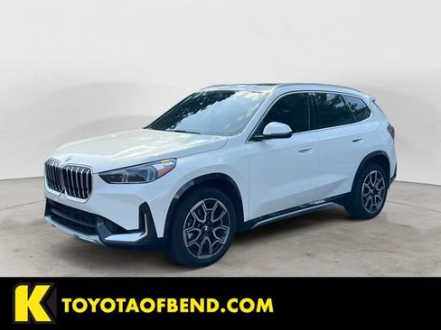 Used 2025 BMW X1 xDrive28i w/ Technology Package AWD/4WD image 1