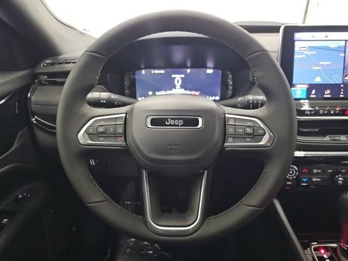 New 2026 Jeep Compass Limited image 24