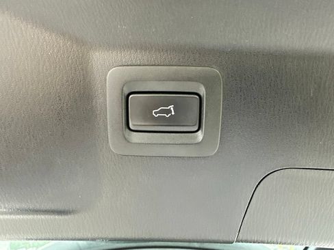Used 2018 MAZDA CX-9 Grand Touring AWD/4WD image 11