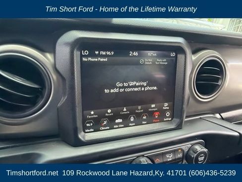 Used 2022 Jeep Gladiator Overland AWD/4WD image 10