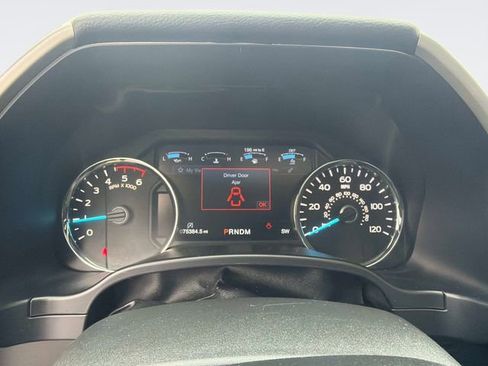 Used 2019 Ford F150 Lariat w/ Equipment Group 502A Luxury image 28