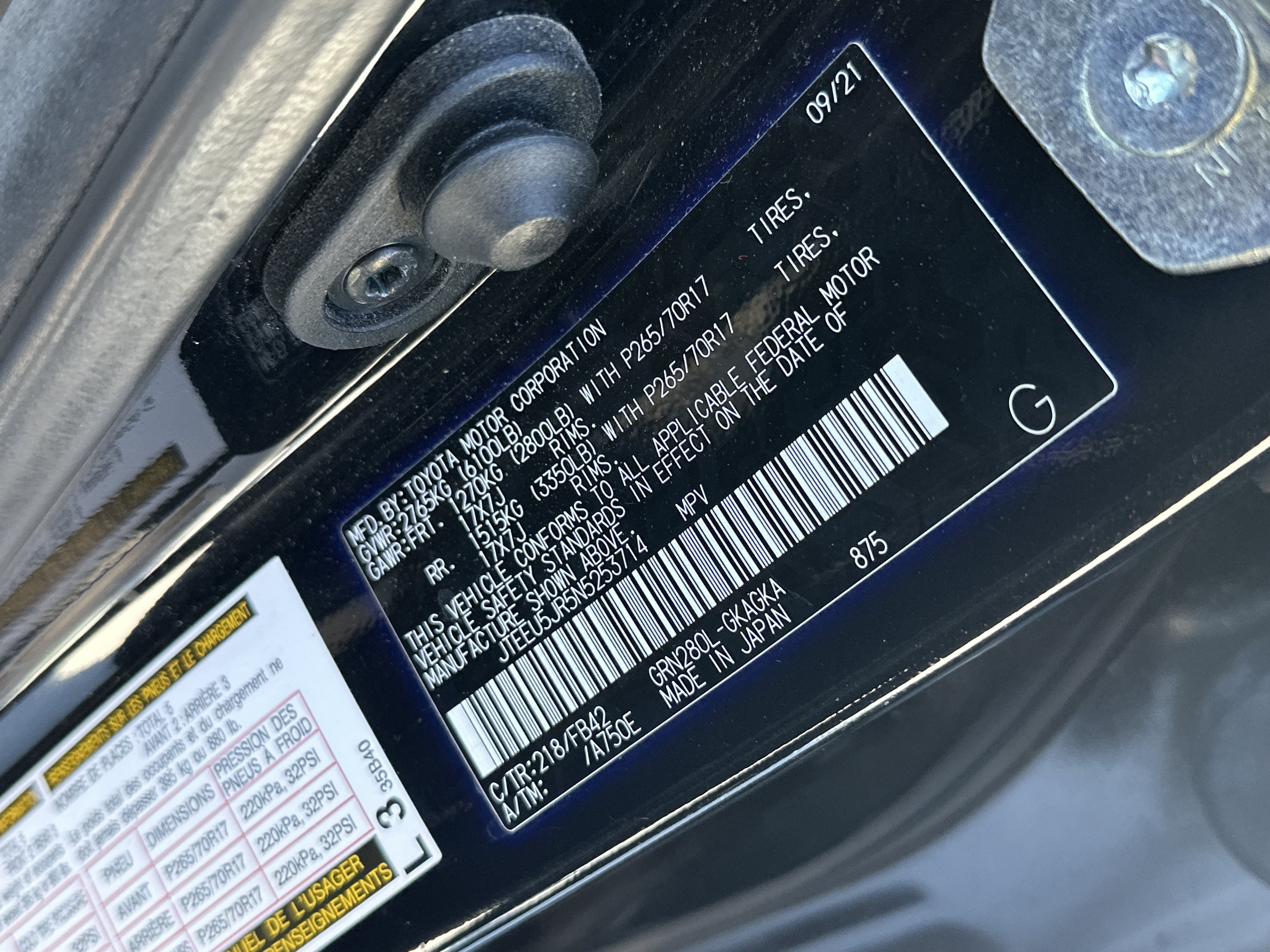 Used 2022 Toyota 4Runner SR5 RWD image 35