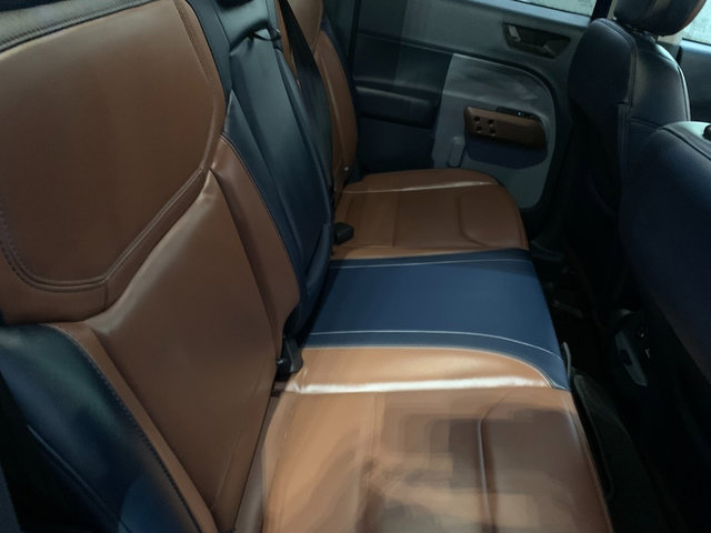 Used 2022 Ford Maverick Lariat w/ Lariat Luxury Package AWD/4WD image 15