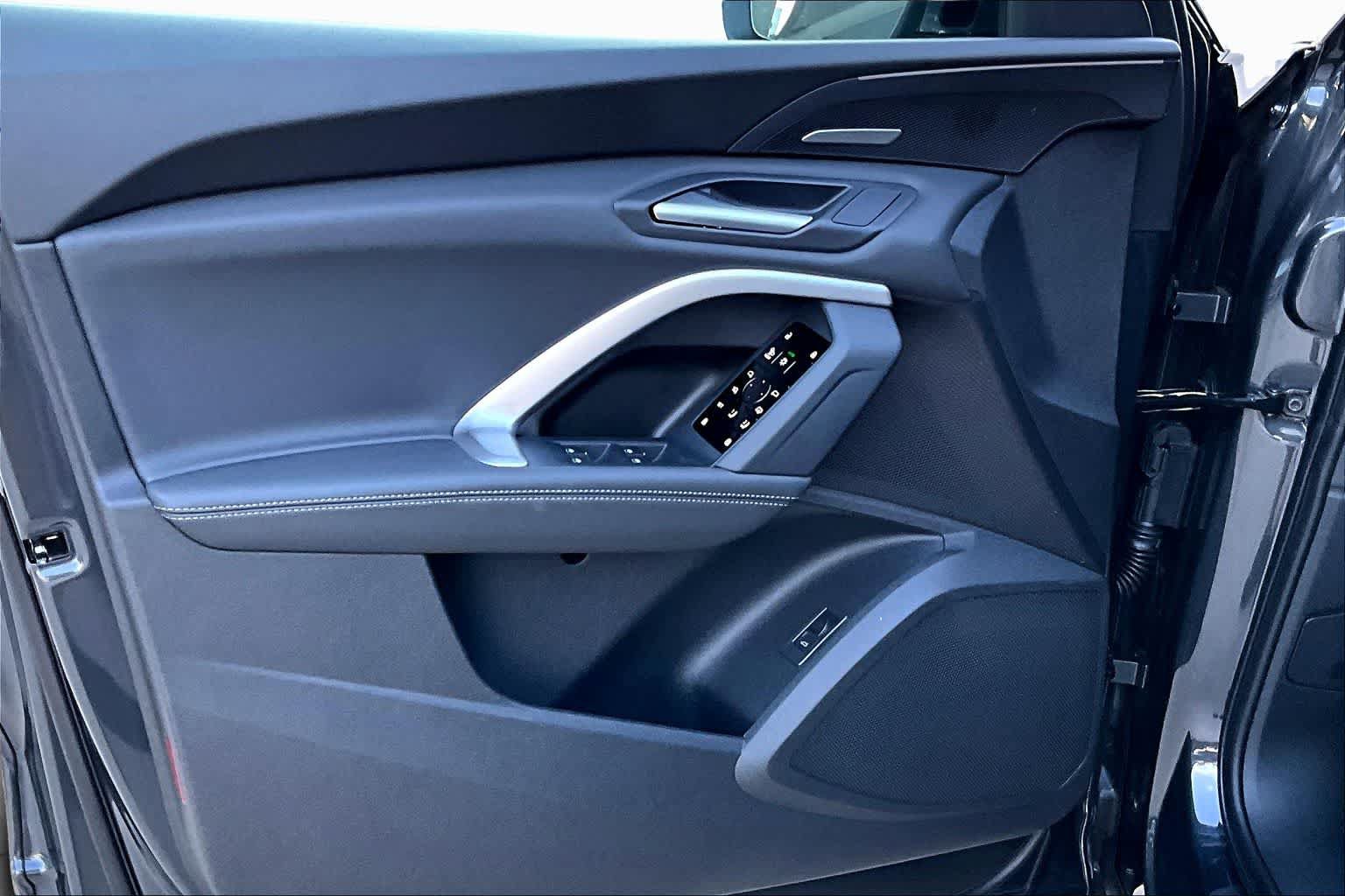 New 2026 Audi Q5 Premium Plus AWD/4WD image 10
