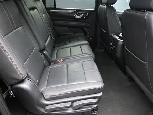 Used 2024 Chevrolet Suburban RST image 40