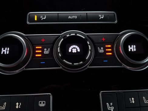 Used 2017 Land Rover Range Rover Autobiography image 53