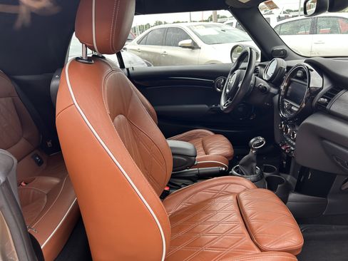 Used 2016 MINI Cooper S image 19