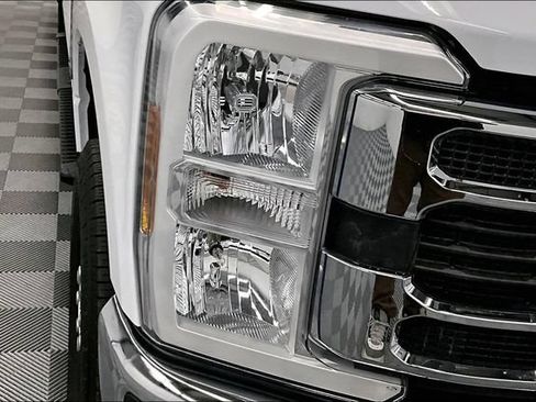 Used 2024 Ford F250 XLT AWD/4WD image 33