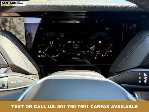 Used 2025 GMC Yukon XL Denali AWD/4WD image 13