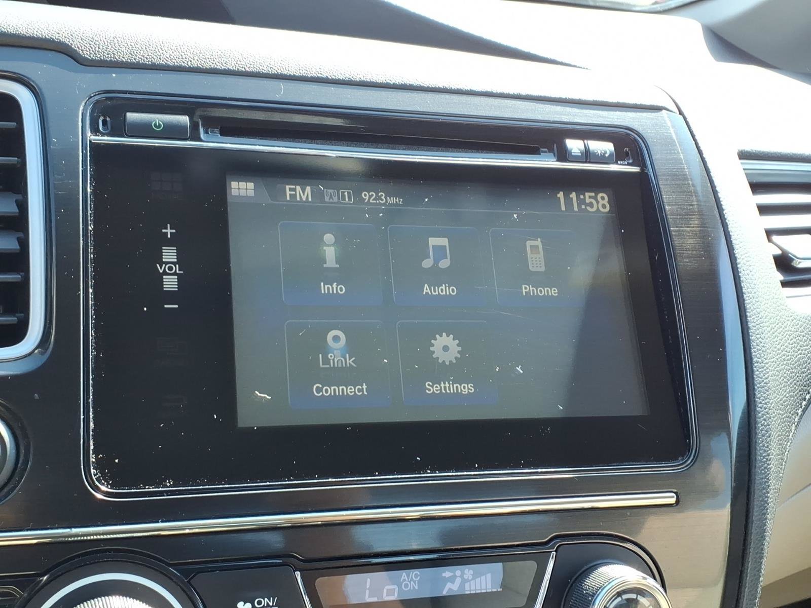Used 2015 Honda Civic SE image 10