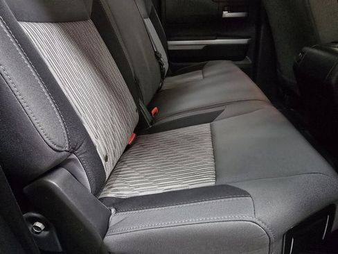 Used 2017 Toyota Tundra SR5 image 20