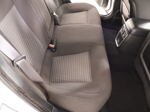 Used 2023 Dodge Charger GT image 13