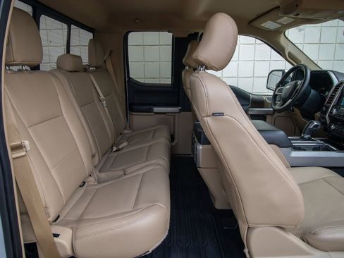 Used 2016 Ford F150 Lariat w/ Equipment Group 502A Luxury image 21