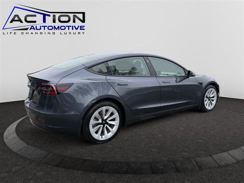 Used 2023 Tesla Model 3 Standard Range image 7