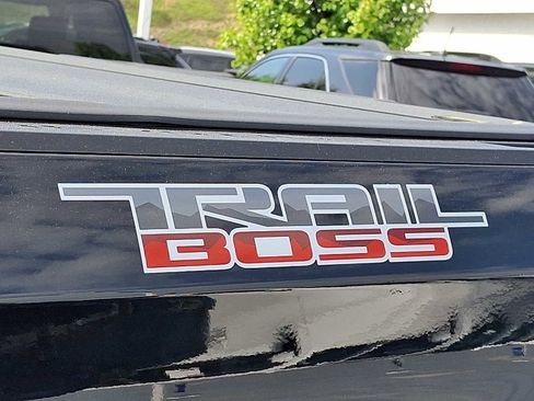 Used 2023 Chevrolet Silverado 1500 LT Trail Boss w/ Protection Package AWD/4WD image 30