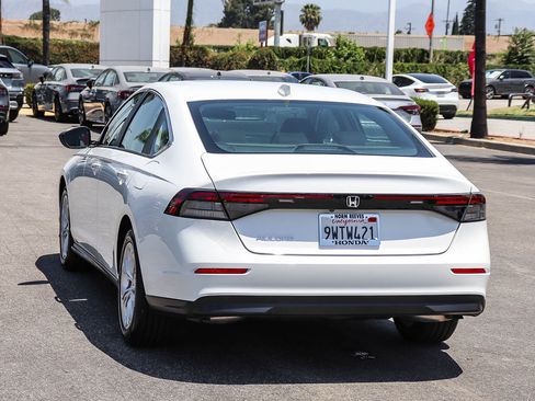 Used 2025 Honda Accord LX image 13
