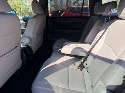 Used 2020 Honda Passport EX-L image 11