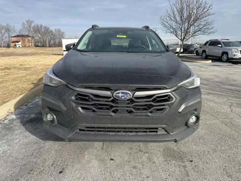 Used 2024 Subaru Crosstrek 2.5i Limited image 2