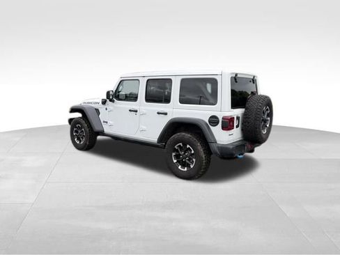 Used 2024 Jeep Wrangler Unlimited Rubicon 4xe AWD/4WD image 9