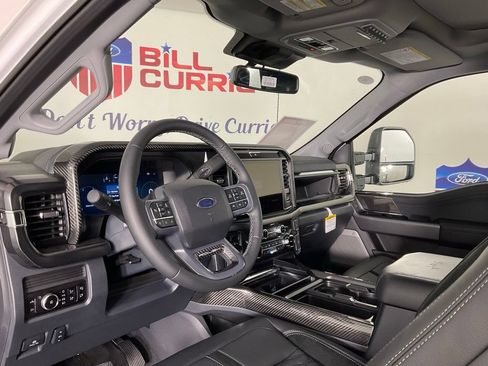 New 2026 Ford F250 Lariat w/ Black Appearance Package AWD/4WD image 13
