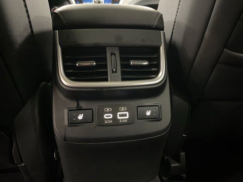 Used 2024 Subaru Outback Limited image 19
