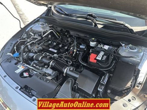 Used 2018 Honda Accord EX image 37