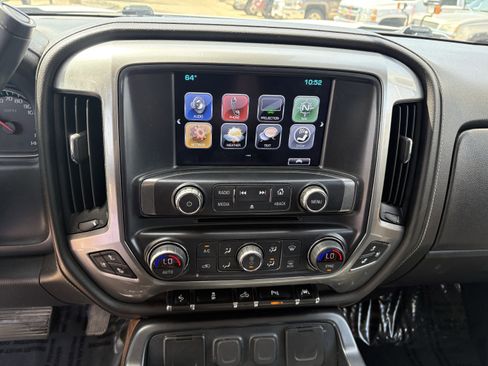 Used 2018 Chevrolet Silverado 1500 LTZ w/ Sport Package AWD/4WD image 19