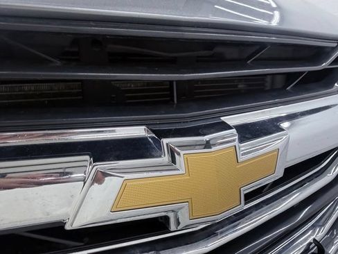 Used 2024 Chevrolet Malibu LT FWD image 11