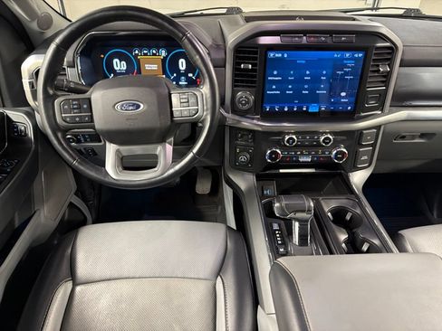 Used 2022 Ford F150 Lariat w/ Equipment Group 501A Mid AWD/4WD image 8