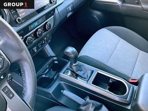 Certified 2022 Toyota Tacoma TRD Sport image 16