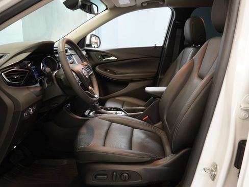 Used 2023 Buick Encore GX Essence w/ Experience Buick Package FWD image 6