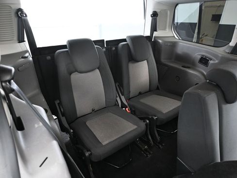 Used 2021 Ford Transit Connect XL image 41