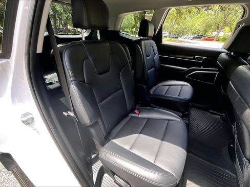 Used 2024 Kia Telluride S AWD/4WD image 22