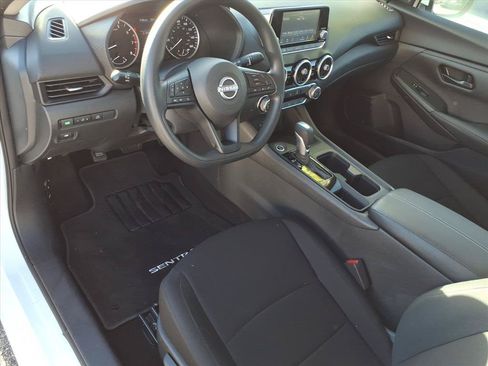 Used 2025 Nissan Sentra S FWD image 6