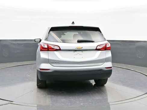 Used 2020 Chevrolet Equinox LS w/ LS Convenience Package image 8