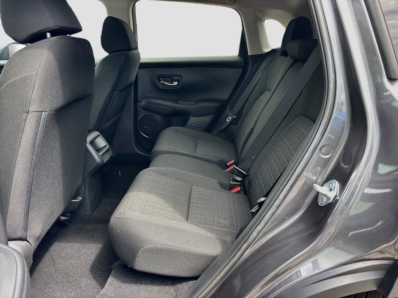 Certified 2027 Honda HR-V LX image 26