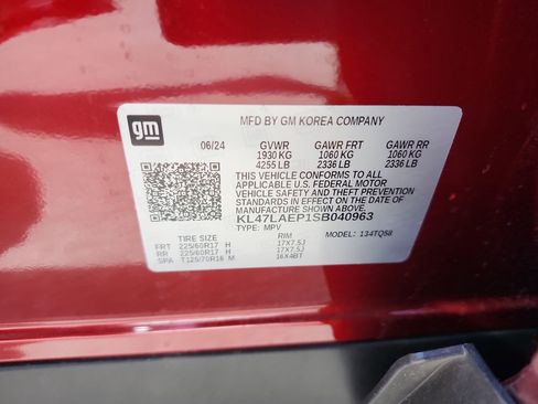 Used 2025 Buick Envista Preferred w/ Convenience II Package image 24