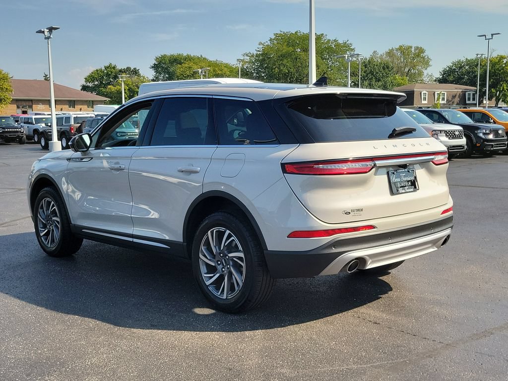 Certified 2023 Lincoln Corsair AWD w/ Equipment Group 101A image 6