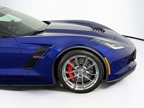 Used 2019 Chevrolet Corvette Grand Sport RWD image 36