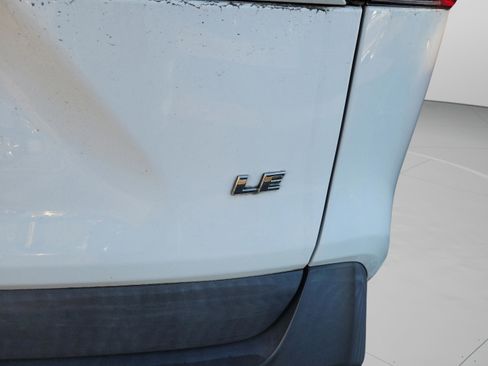 Certified 2021 Toyota RAV4 LE image 25