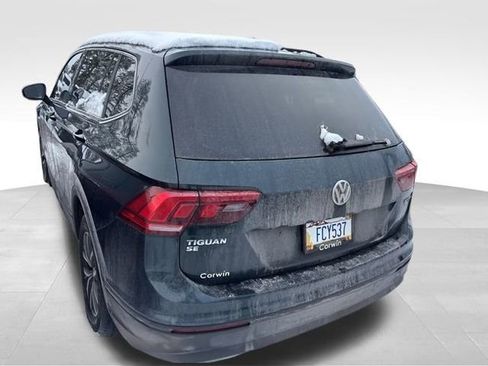 Used 2019 Volkswagen Tiguan SE image 16