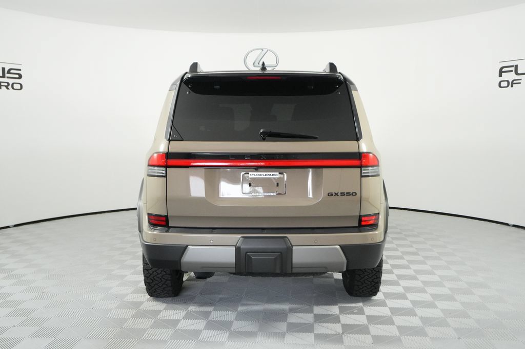 Used 2024 Lexus GX 550 AWD/4WD image 6